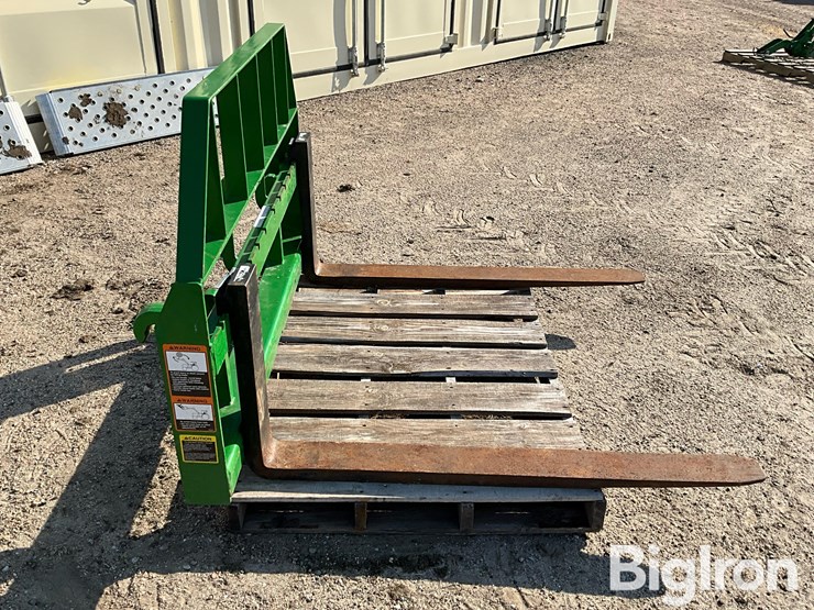 2021-john-deere-48-image-4