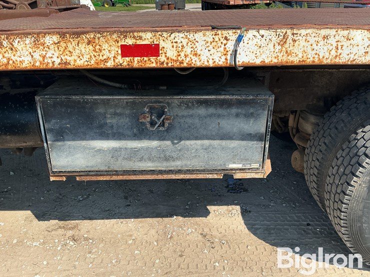 1990-kenworth-t400-image-17