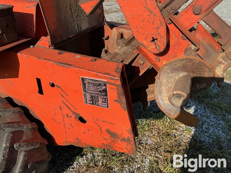 ditch-witch-r65-2-image-17