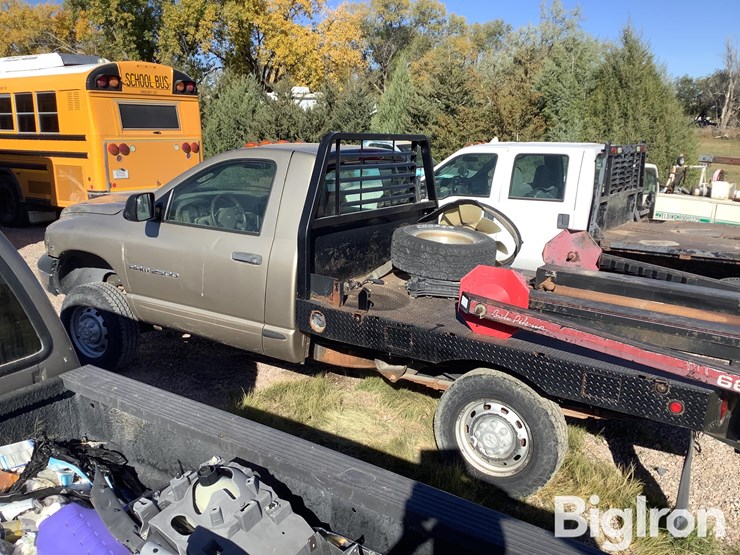 2004-dodge-ram-2500-image-8