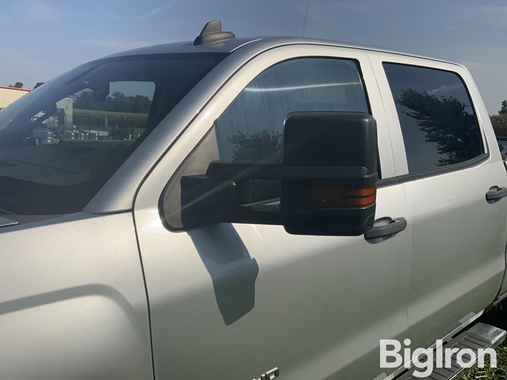 2017-chevrolet-silverado-2500-image-15