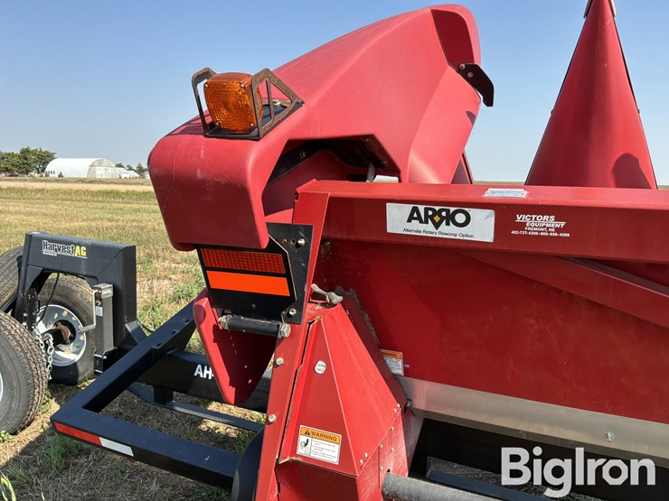 2012-case-ih-3412-image-9