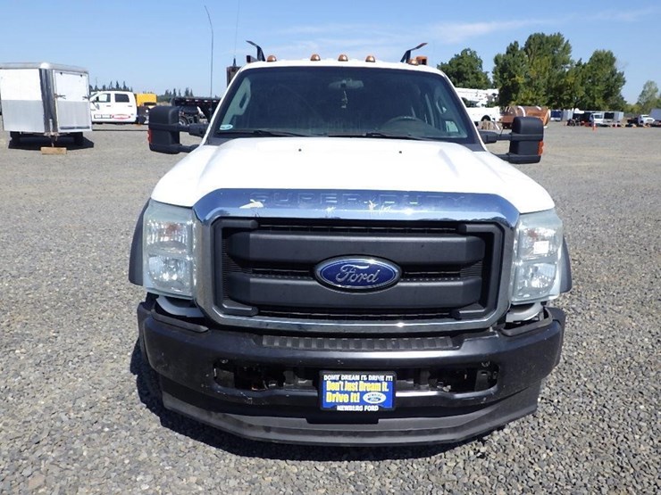 2015-ford-f550-image-8