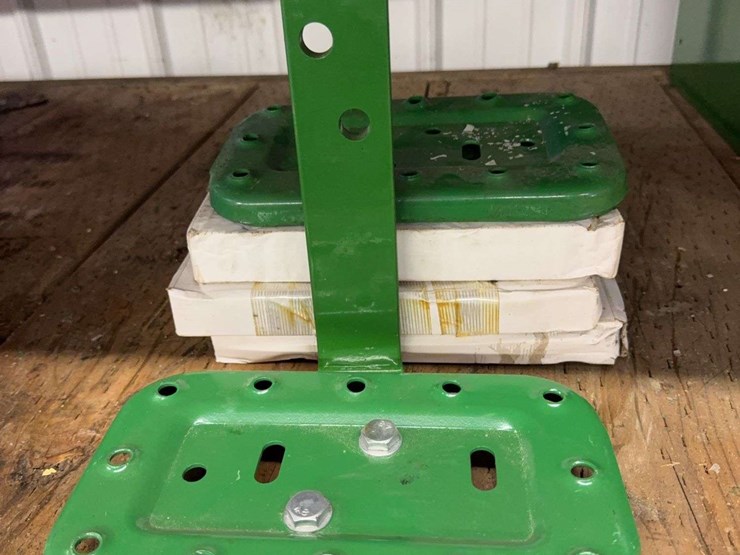 (5)-john-deere-steps-image-1