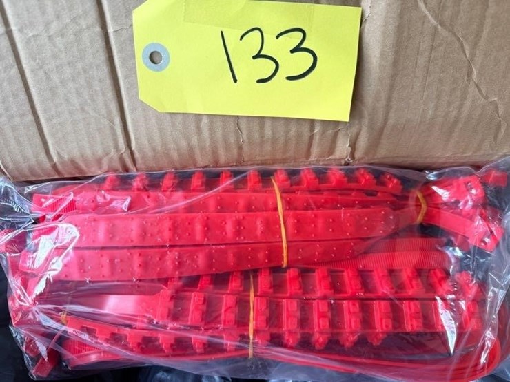 tire-tread-zip-ties-image-2