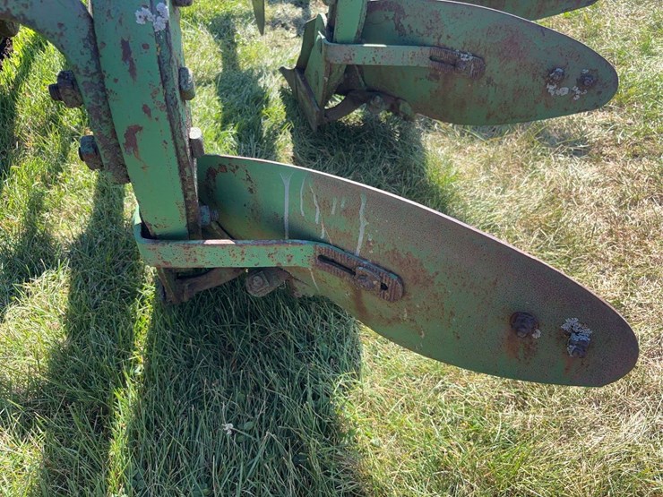 john-deere-14-image-28