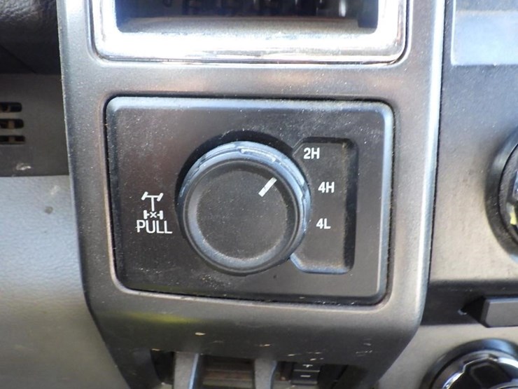 2018-ford-f350-image-41