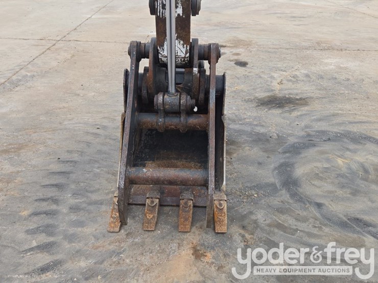 2022-bobcat-e35i-image-23