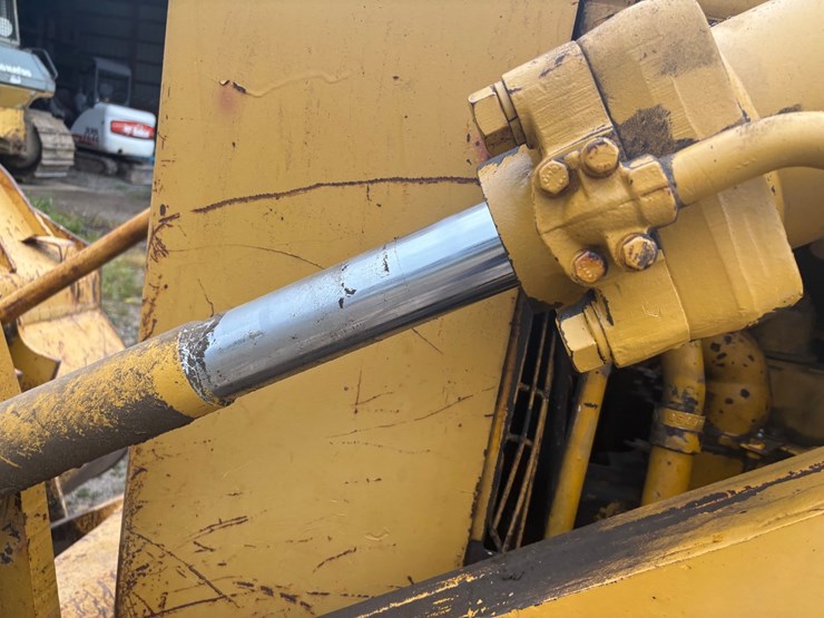 caterpillar-955l-image-50