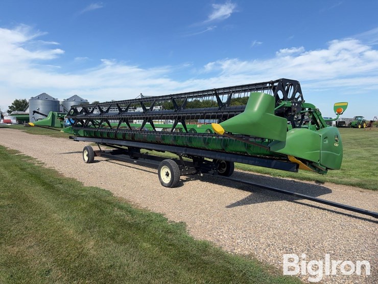 john-deere-635f-image-1