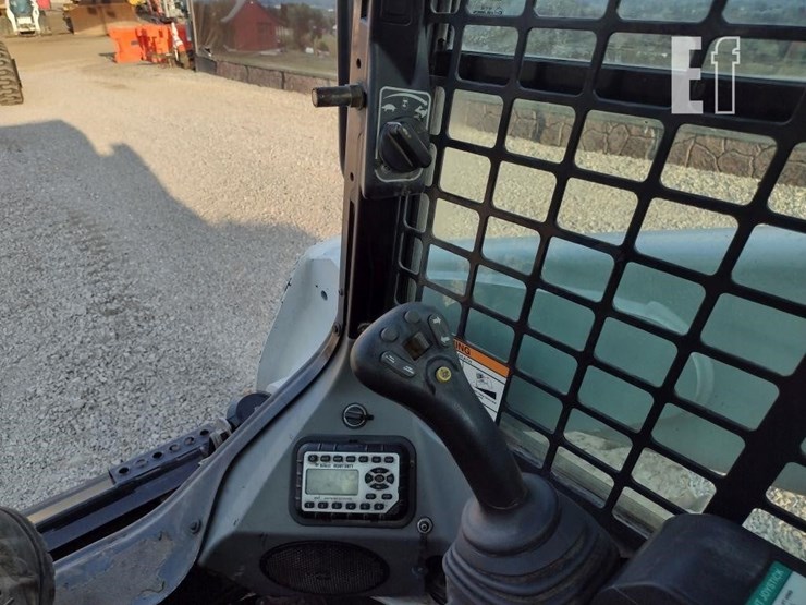 2016-bobcat-a770-image-9