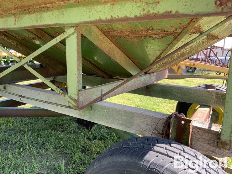 deere-tires-image-10