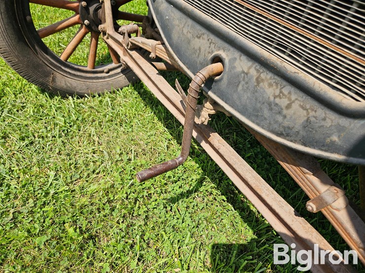 1924-ford-model-t-image-11