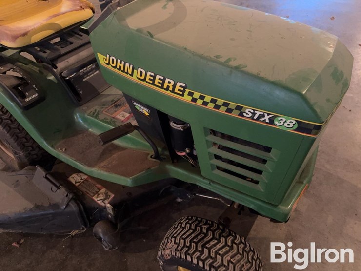 john-deere-stx38-image-11
