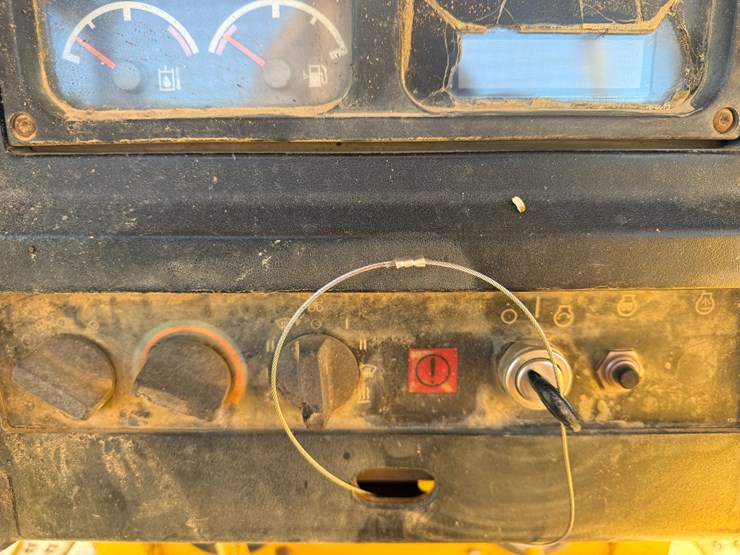caterpillar-d6m-image-40