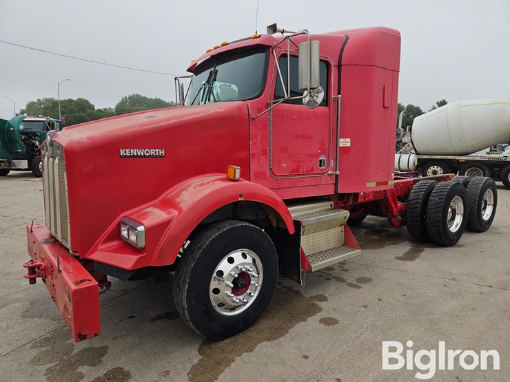 2000-kenworth-t800-image-1