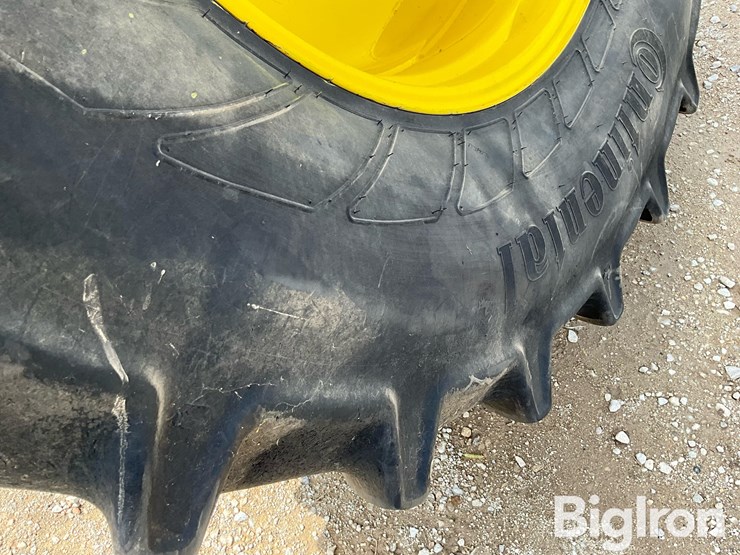 john-deere-4830-image-12