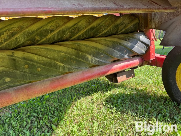 new-holland-489-image-16