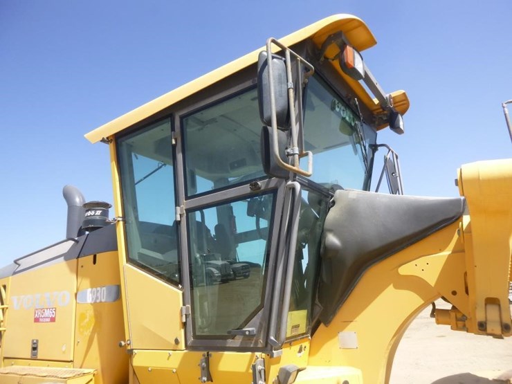 2008-volvo-g930-image-32