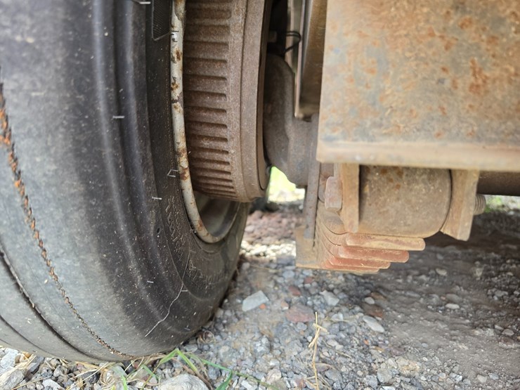 #25423-•-2013-21ft-equipment-trailer-image-28