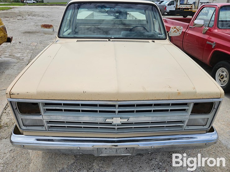 1986-chevrolet-c20-image-10