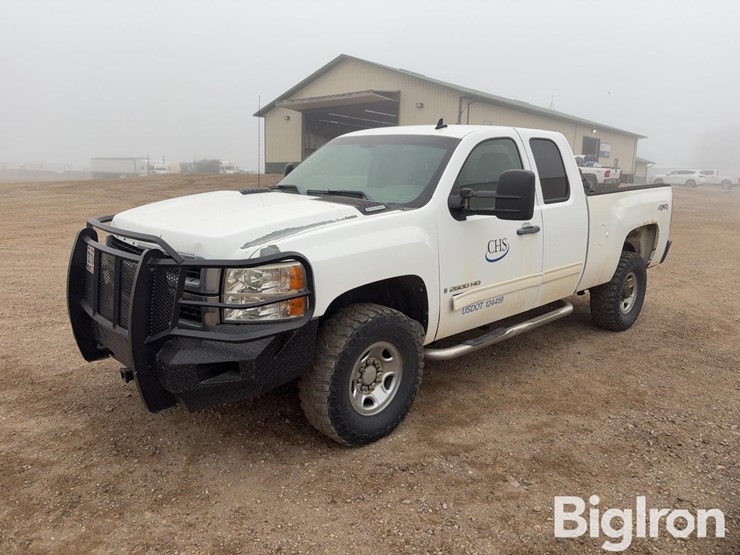 2009-chevrolet-silverado-2500-image-1