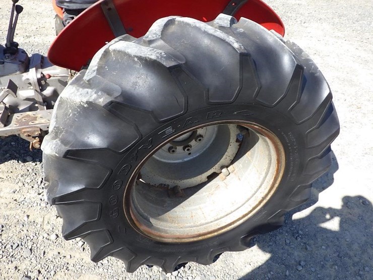 massey-ferguson-265-image-13