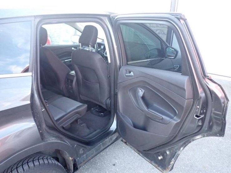 2019-ford-escape-image-33