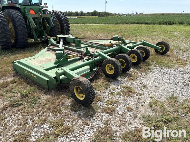 john-deere-1518-image-7