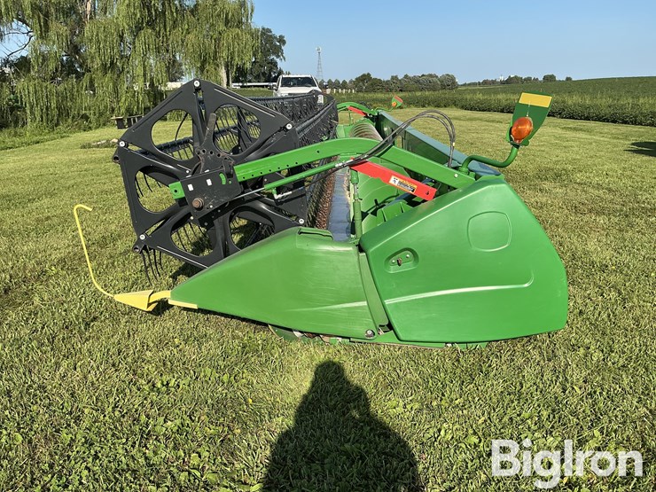 2017-john-deere-635f-image-8