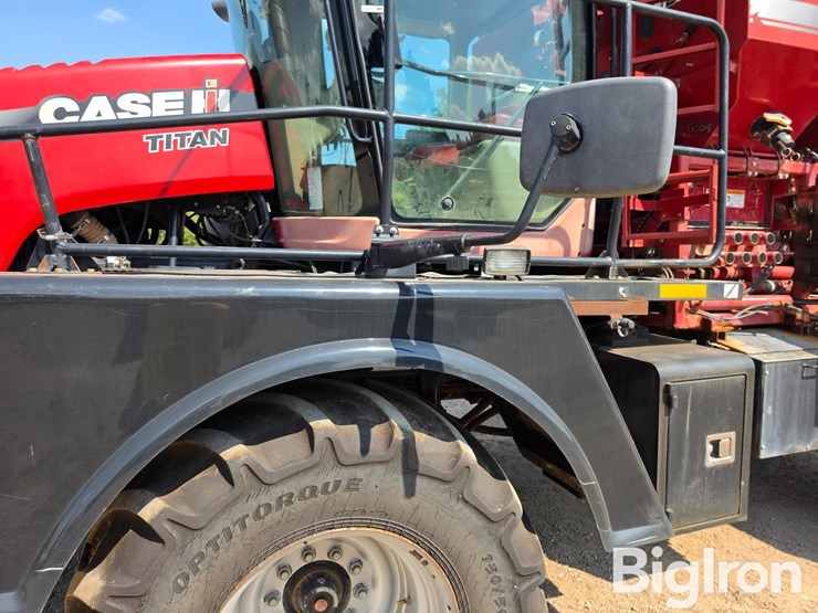 2015-case-ih-titan-4540-image-13