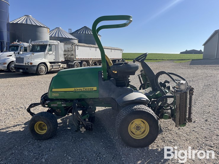 2012-john-deere-7500-image-4