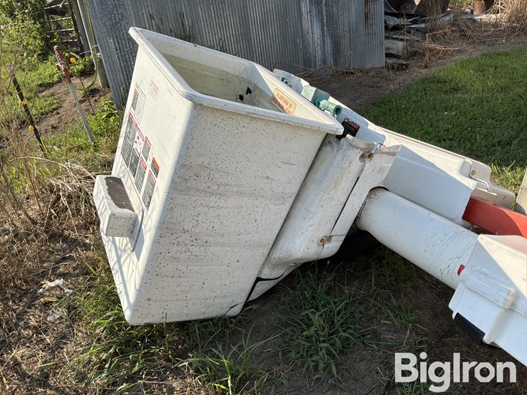 2010-altec-ta41m-image-16