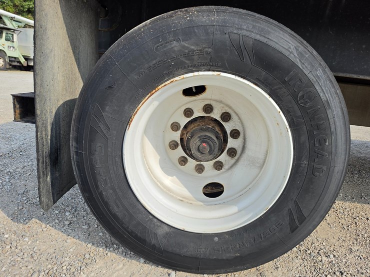 2012-utility-flat-image-88