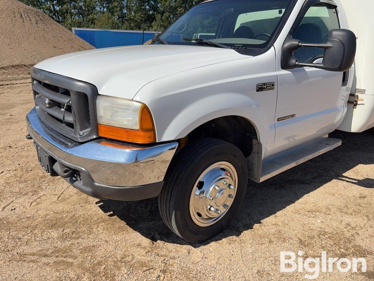 2000-ford-f450-image-9
