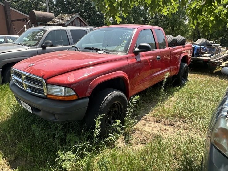 2004-dodge-dakota-image-1