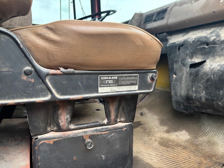 1994-ford-l8000-image-46