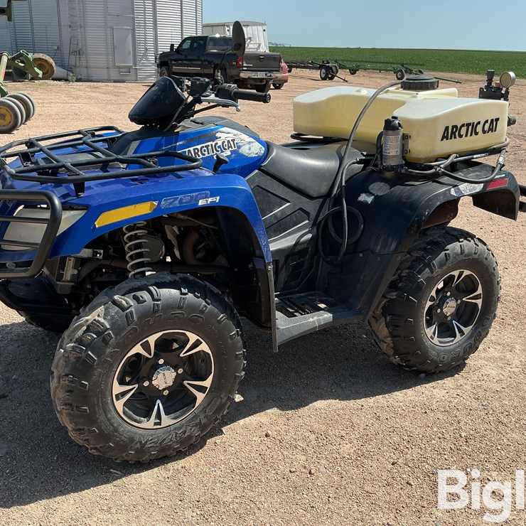 2014 ARCTIC CAT 700