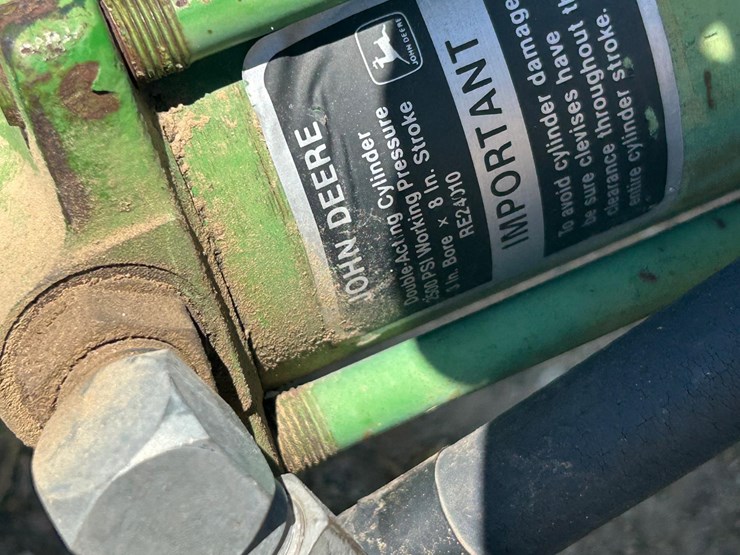 john-deere-10-image-20