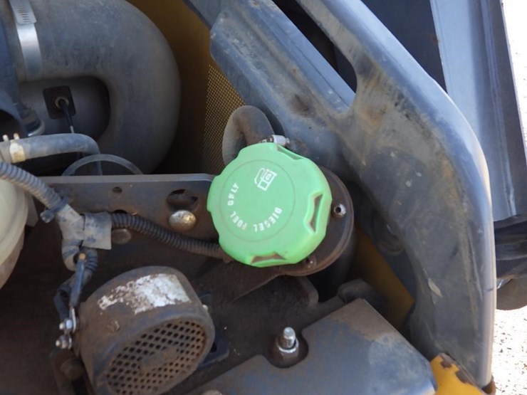 deere-325g-image-19
