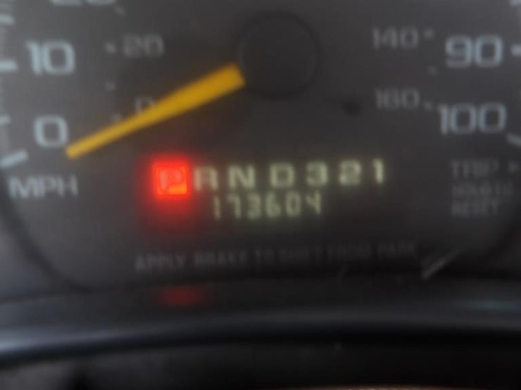 2000-gmc-savana-g3500-image-30