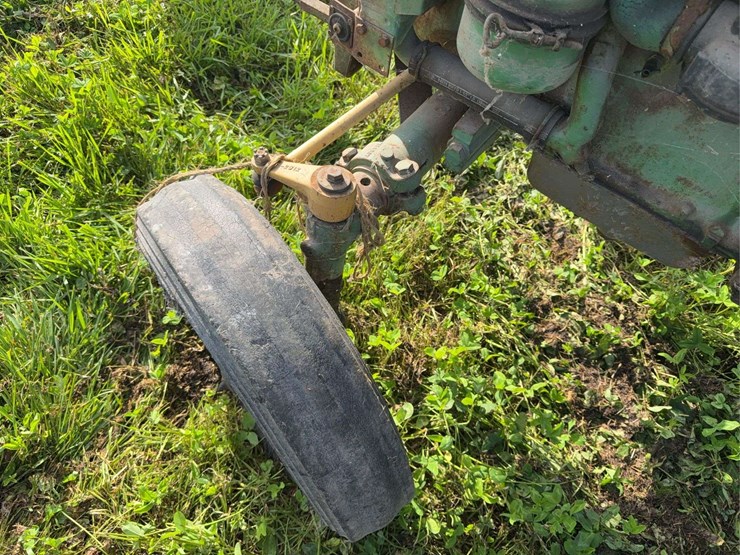 john-deere-420-image-15