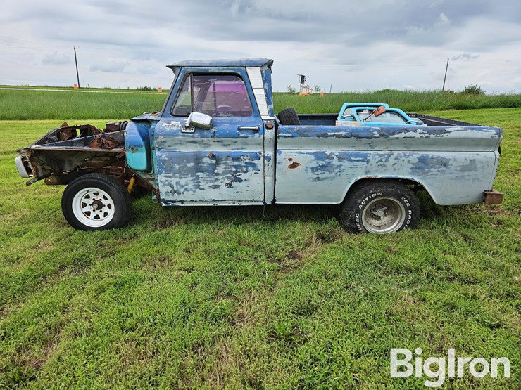 1965-chevrolet-c10-image-8