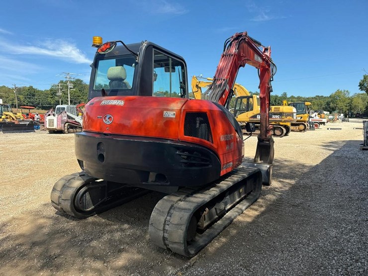 2014-kubota-kx080-4-image-4
