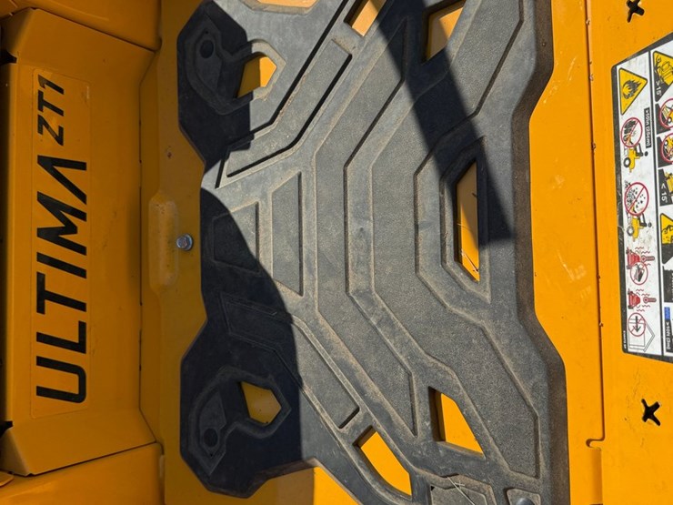 #11-•-cub-cadet-zt1-zero-turn-mower-1a03rh50167-inv#4518-image-15