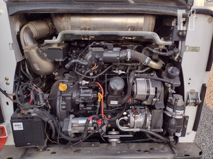 2016-bobcat-a770-image-26