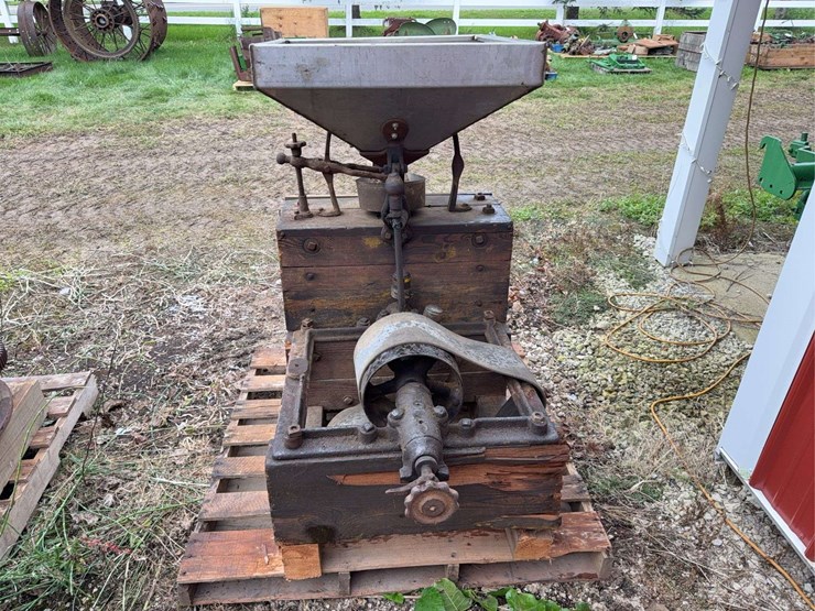 burr-mill-image-4