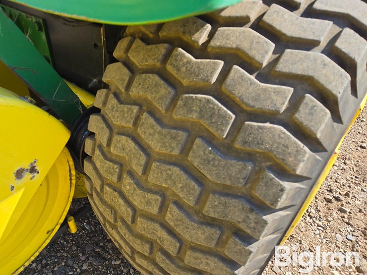 1980-john-deere-212-image-17