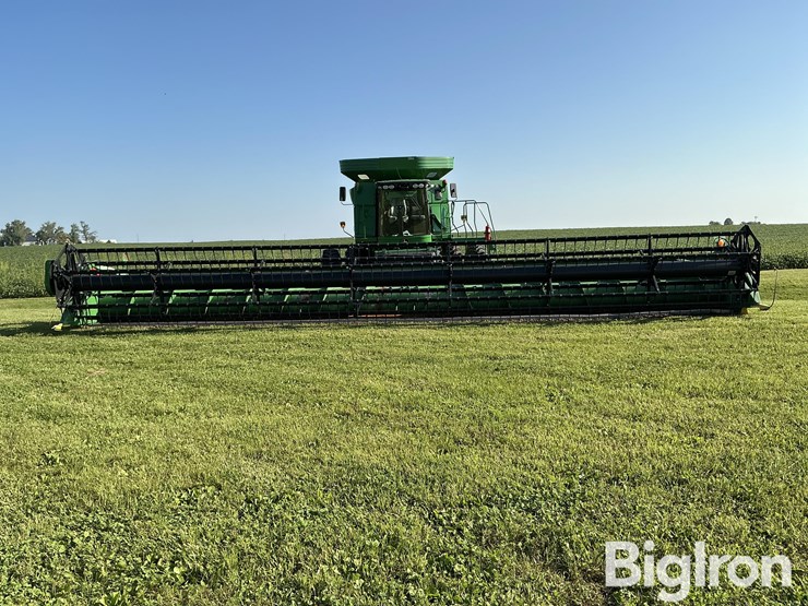 2017-john-deere-635f-image-2