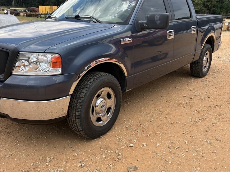 2005-ford-f150-image-1